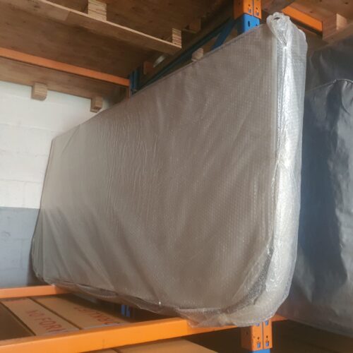 2m square spa cover with 250mm corner radius - slight damage on  corner - Heavily reduced in price - Image 2
